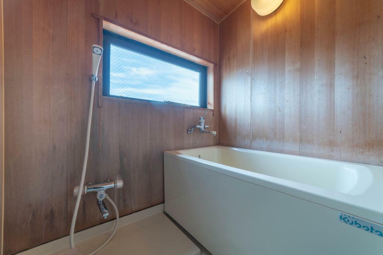 Oyo Business Hotel Nishiura Yokkaichi Exterior foto